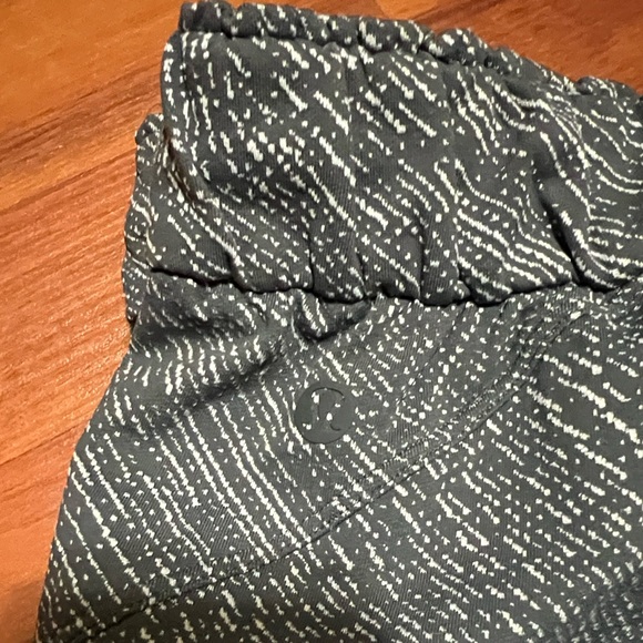 lululemon joggers - Picture 6 of 10